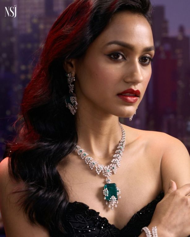 jewellery-showrooms-in-delhi-big-0