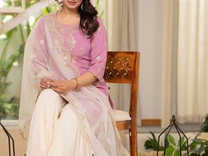 shop-premium-ethnic-wear-for-women-online-juniper-fashion
