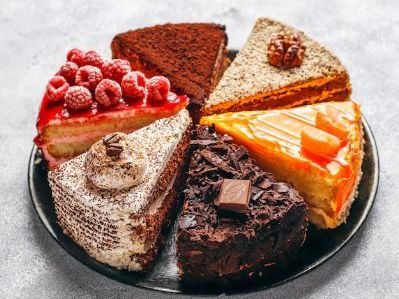 designer-cake-shop-in-kolkata-cakermons-artistic