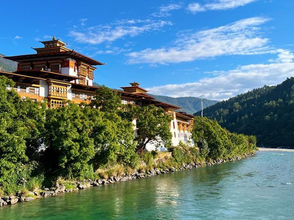 mumbai-to-bhutan-tour-package-with-flight-big-2