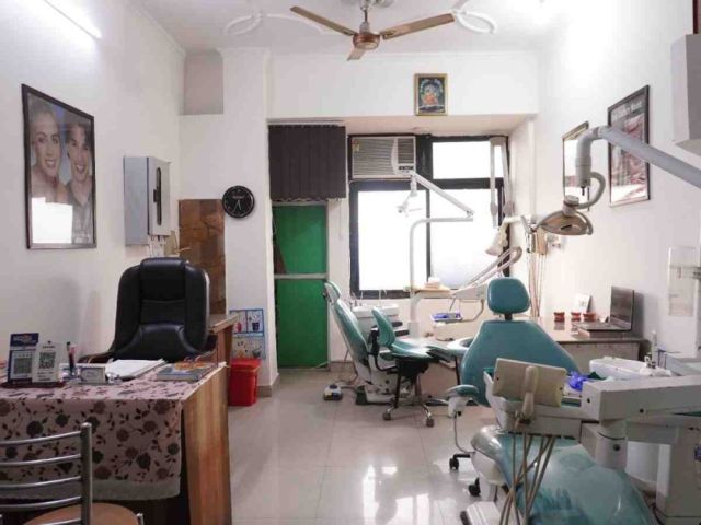 dentist-in-dwarka-sector-11-modern-clinic-with-expert-care