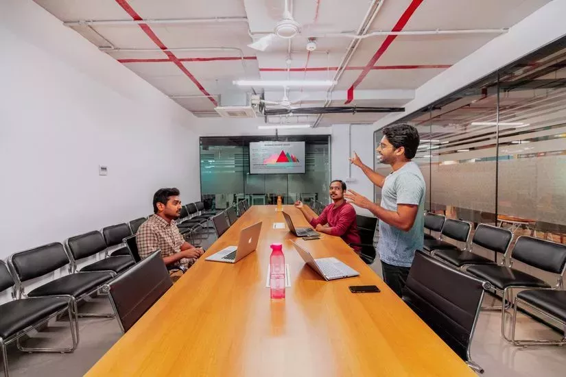 smart-coworking-space-in-indore-for-startups-professionals-big-4