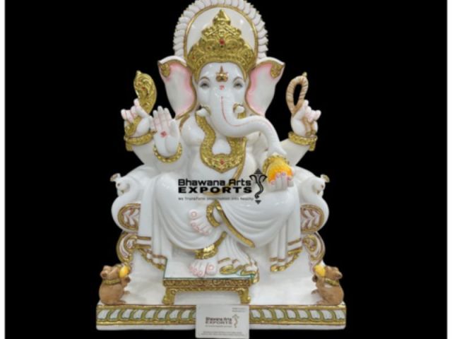 artistic-marble-ganesh-murti-manufacturer-fine-detailing