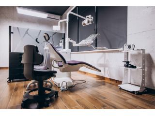 dentist-in-kalepadal-pune-small-0