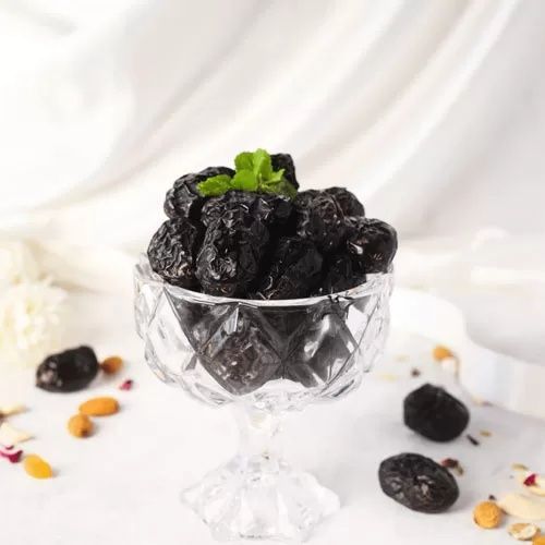 shop-ajwa-premium-dates-with-rich-taste-and-high-quality-big-0