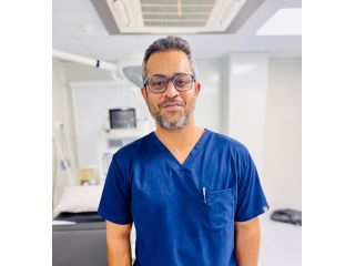 best-urologist-in-ahmedabad-dr-dushyant-pawar-small-0
