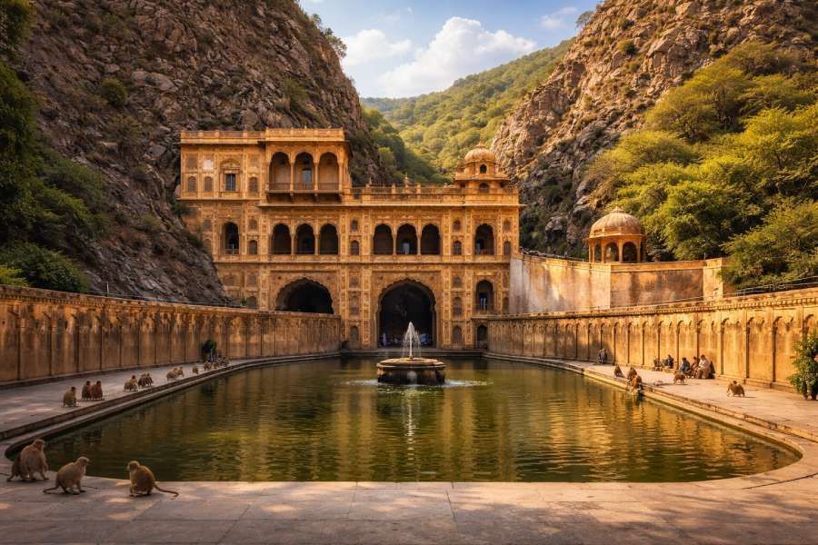 rajasthan-tour-by-tempo-traveller-big-0
