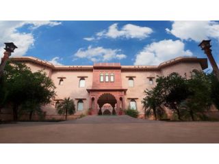 luxury-resorts-in-sariska-for-an-elegant-getaway-small-0