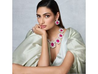 looking-for-high-end-jewellery-small-0