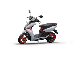 electric-bikes-scooters-cleaner-roads-in-india-2026-small-0