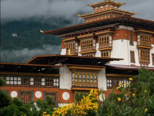 bhutan-package-tour-from-delhi-a-peaceful-mountain-escape