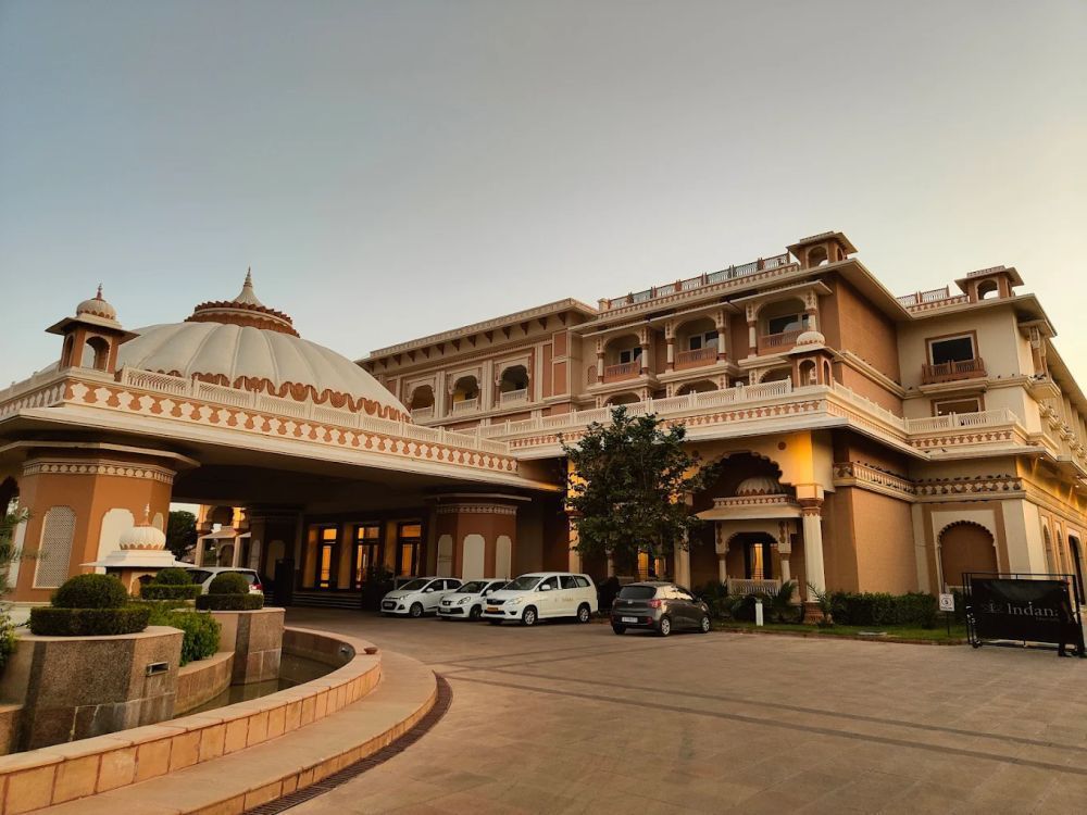 suite-hotels-in-jodhpur-spacious-rooms-with-modern-amenities-big-1