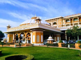 suite-hotels-in-jodhpur-spacious-rooms-with-modern-amenities-small-3