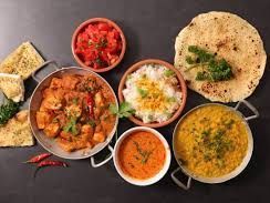 enjoy-group-food-order-in-train-with-rajbhog-khana