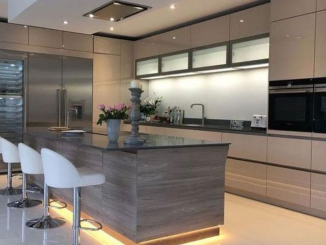 modular-kitchen-in-delhi-for-premium-homes-novella-kitchens