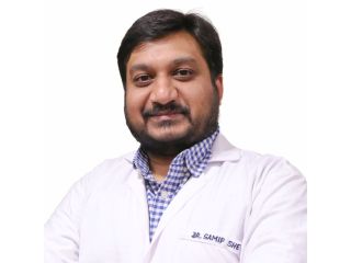 best-orthopaedic-surgeon-in-ahmedabad-dr-samip-sheth-small-0