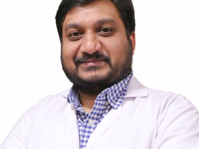 best-orthopaedic-surgeon-in-ahmedabad-dr-samip-sheth