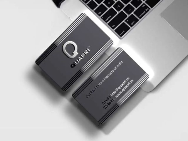 raised-foil-visiting-cards