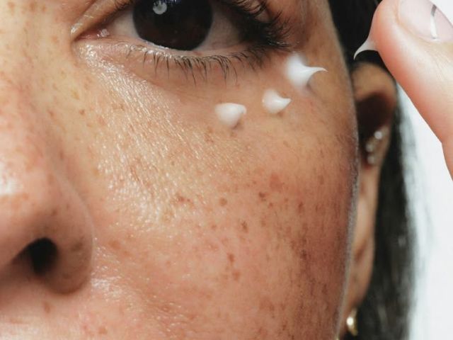 under-eye-cream-for-wrinkles