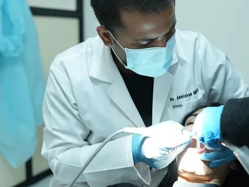 best-dentists-in-derabassi