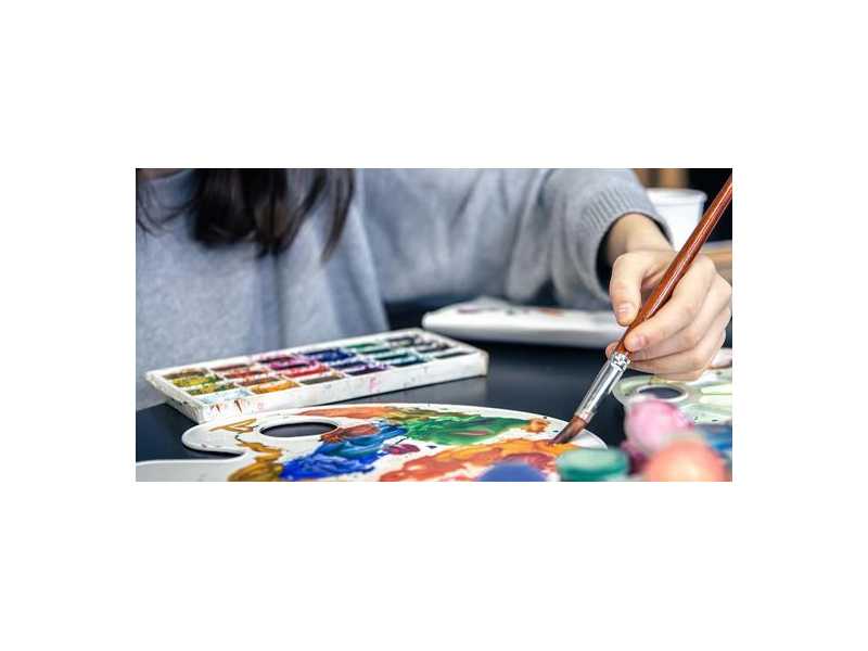 hobby-painting-classes-in-fine-arts-small-0