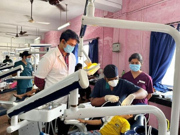 start-your-dental-career-at-a-leading-institute
