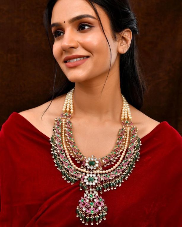royal-kundan-rani-haar-to-enhance-your-glamour-big-0
