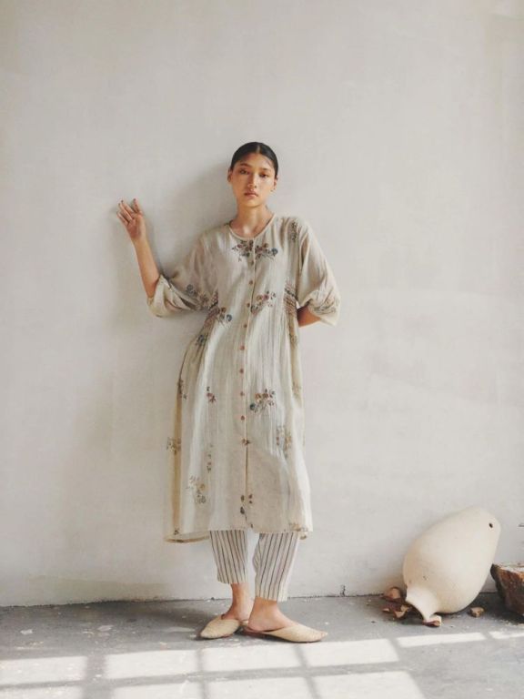 stylish-travel-outfit-collection-big-3