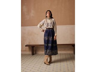 stylish-travel-outfit-collection-small-2