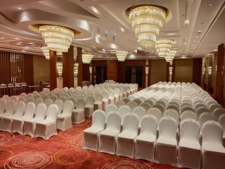4-star-hotel-with-premier-banquet-halls-in-chennai-small-1