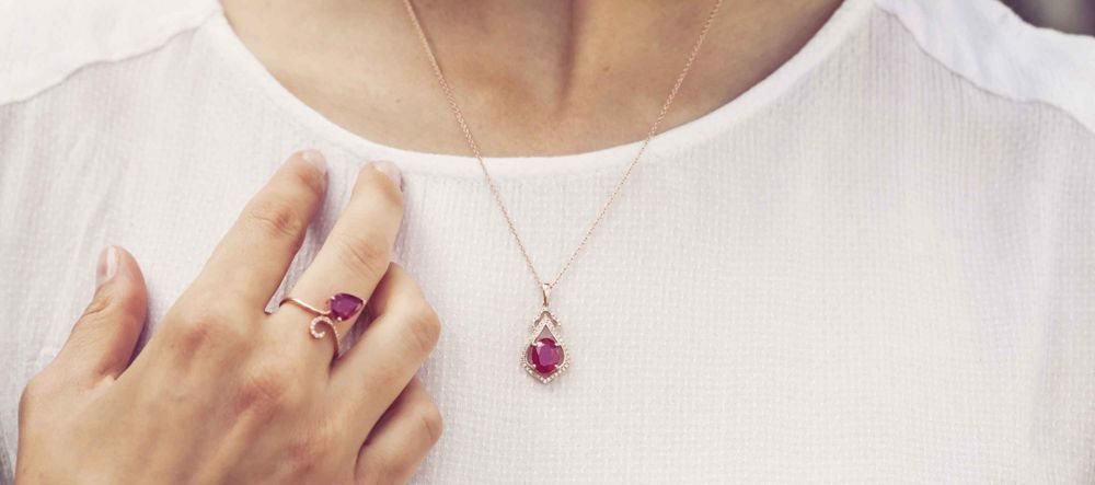 ruby-stone-buy-original-certified-gemstone-online-big-0