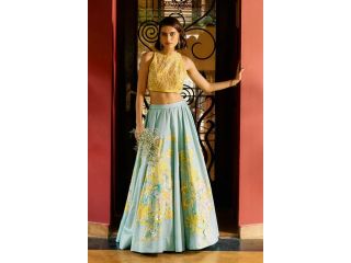 bridesmaid-lehengas-elegant-designer-collection-small-0