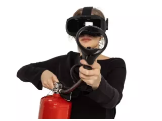 virtual-reality-fire-extinguisher-training-simulanis-small-0