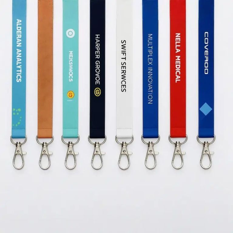 stay-organized-in-style-with-lanyards-big-0