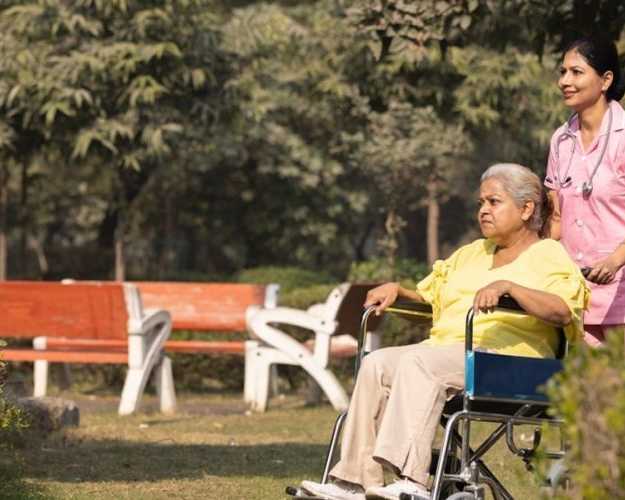 compassionate-elderly-residential-care-vadodara