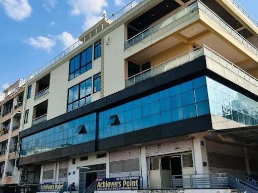 achievers-point-coaching-classes-for-12th-in-patrakar-colony