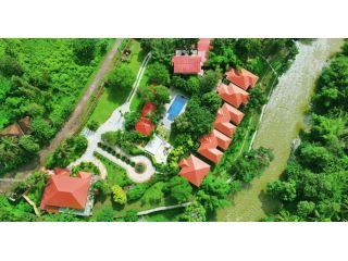 regenta-resort-kabini-summer-staycation-with-pool-spa-small-2