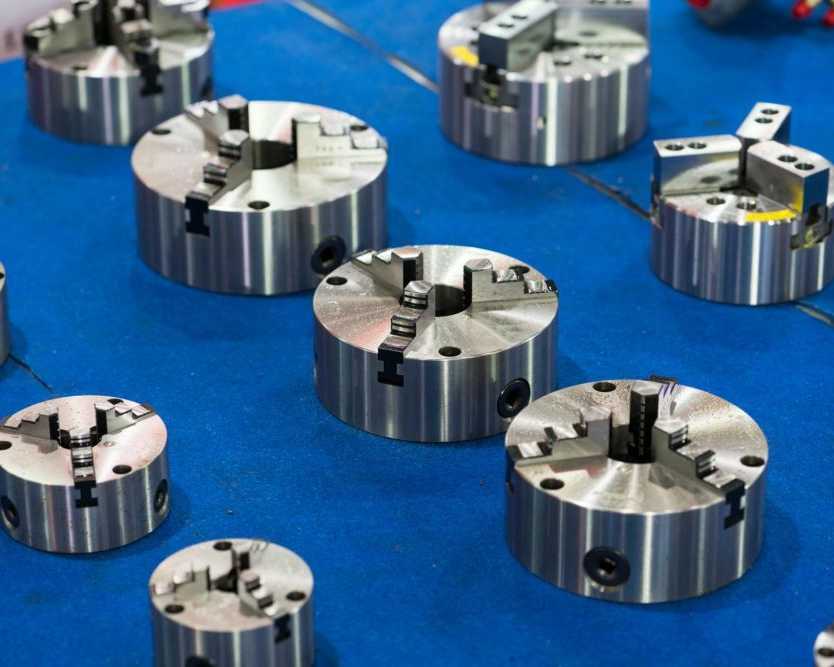 cnc-lathe-chuck-guindy-machine-tools-classified-ads-content