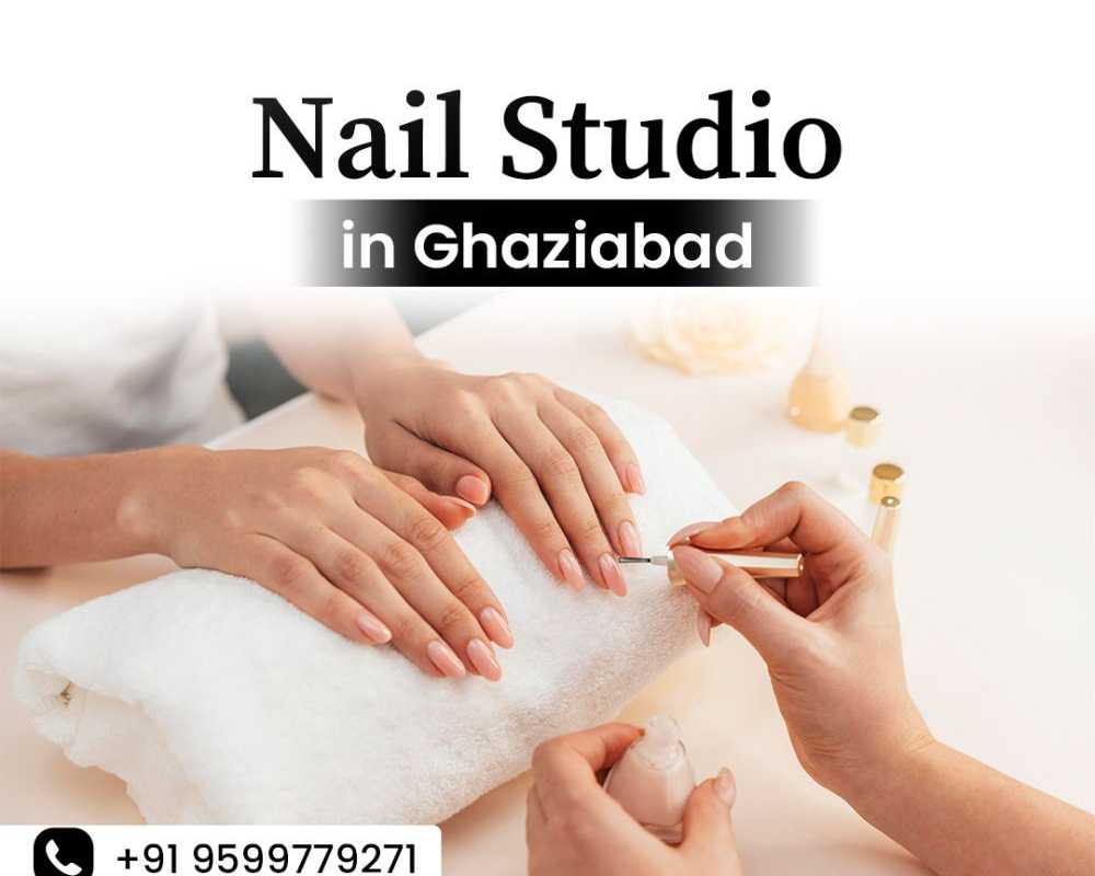 nail-studio-in-ghaziabad-for-trendy-nail-art-and-care