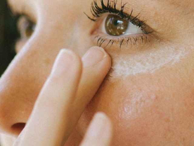 ayurvedic-eye-cream-for-daily-eye-care