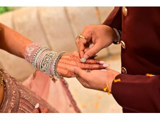 elegant-engagement-photography-services-prabhakar-studio-small-0