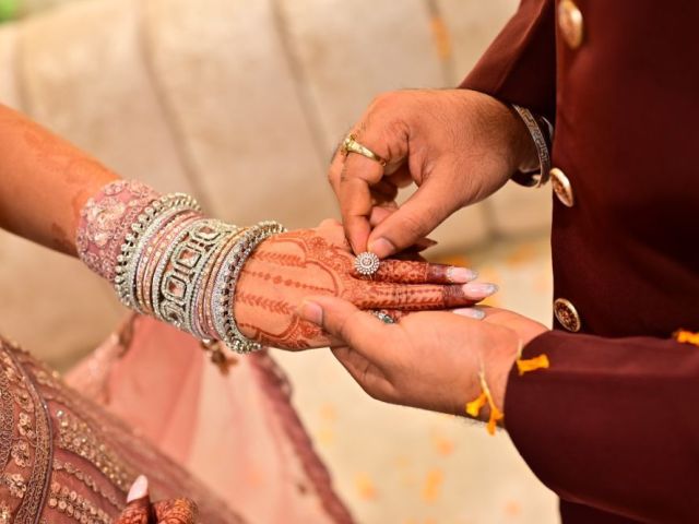 elegant-engagement-photography-services-prabhakar-studio