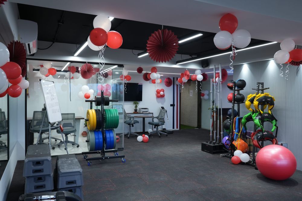transform-your-body-with-expert-fitness-coaches-in-ahmedabad-big-0