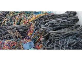 superfine-reclaim-rubber-supplier-in-india-for-bulk-needs-small-0