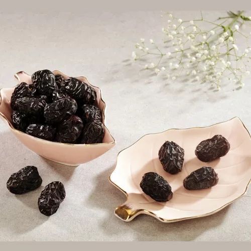 buy-ajwa-small-dates-rich-in-taste-and-nutrition-big-0