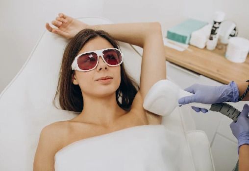 laser-hair-removal-with-dr-vidushi-jain-dermalinks-clinic-big-0
