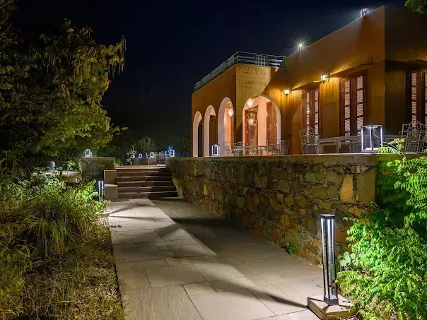 experience-a-perfect-day-at-a-luxury-resort-in-sariska