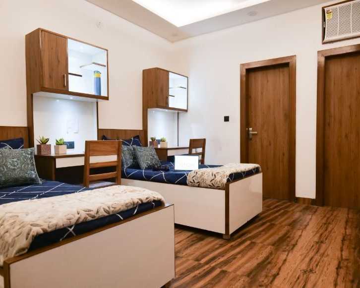 pg-for-girls-near-amity-university-noida-trusted-pgnow