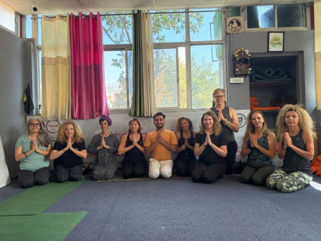 200-hour-yoga-teacher-training-rishikesh