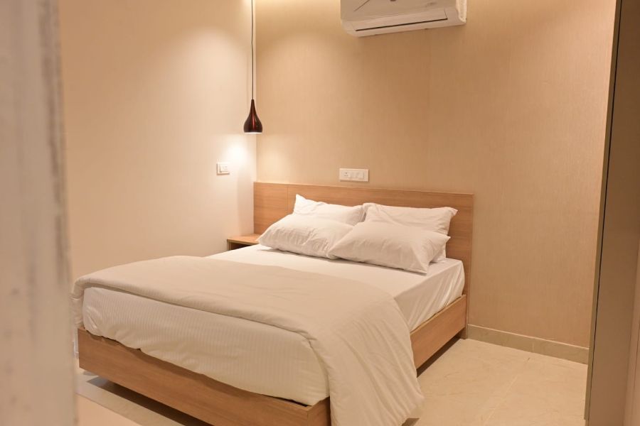 colachel-hotel-booking-big-4